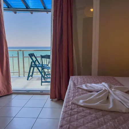 Plaka 3* Skala Kallirakhis