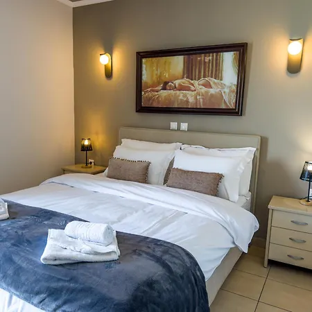 Plaka Aparthotel Skála Kallirákhis