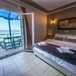 Plaka Aparthotel Skála Kallirákhis
