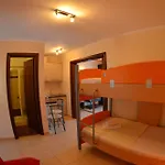 Aparthotel Plaka 3*